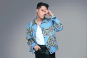 周湯豪有好康急送禮　比莉開心手機斷一半還在講