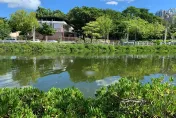高雄清潔隊愛河撈垃圾「驚見浮屍」　身分證是63歲男
