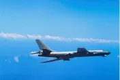 解放軍38機艦擾台　直升機起降貼近我24浬線