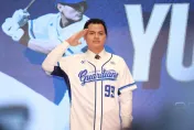 快訊/「國防部長」加盟富邦！張育成披上99號球衣　3.5年合約總值9250萬破紀錄