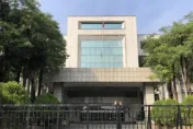高雄警官出勤遭撞四肢癱瘓！　肇事男賠償1688萬和解獲緩刑