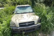 影/休旅車遭砸爛引擎蓋噴「渣男」　停放地點曾是賭場警追查