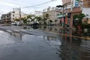 影/最接近月球！東港海水倒灌「沒下雨卻淹水」　「天文大潮」得淹5天