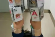 走私猖獗！陸男「身綁50台iPhone」入境　港女「改裝輪椅」藏百台手機