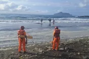 影/中颱凱米來襲東北角風浪漸強　海巡加強勸導海邊逗留最高可罰25萬