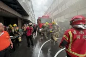 快訊/台南重大火災！海佃路民宅竄濃煙　3大1小受困3樓