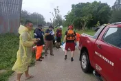 快訊/台南鯤鯓路海堤驚見男子載浮載沉！救起已無呼吸心跳　身分待釐清