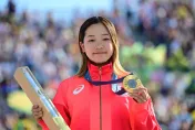 日本金包銀！14歲「滑板美少女」吉澤戀街式賽逆轉奪冠　甜喊：想去迪士尼