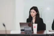 快訊/深夜在碧潭落水　民眾黨美女發言人自曝：未注意地面溼滑