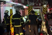 高雄「米奇屋」失火！雜物「堆到天花板高」搶救難　女屋主送醫不治