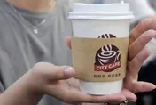 世界地球日優惠！超商咖啡買6送3　大杯拿鐵10元爽喝