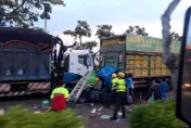 快訊/天人永隔！台中清水5車追撞嚴重車禍　1人受困車內送醫不治