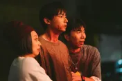 獨/有別《鬼才之道》形象！大鶴迷信拉李杏拜神主牌...親爸開心「女友來了」