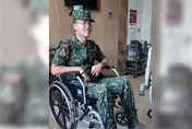 跳傘意外後重生！秦良丰最新工作曝光　現任國軍醫院行政專員