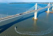 PTT創世神批金門大橋「2倍數發部預算」　粉專舉實況打臉