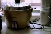 電鍋加自來水恐現雜質扒飯？　專家解答