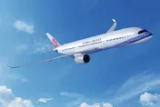 華航CI167班機訊號異常！滑回停機坪檢測　旅客延誤逾3小時