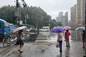 下班炸雨！北基宜花急發豪雨特報　注意山區落石、低窪積水