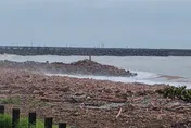 強颱樺加沙將發陸警！民眾勿擅撿漂流木　遠離河川、沿海區域