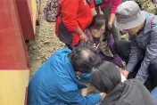 影/撞擊新畫面曝！婦人闖阿里山林鐵「遭噴飛」　目擊遊客嚇壞