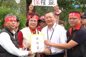 影/多元計程車禁入小港機場！逾200運將怒吼　航空站將求解方