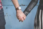 韓男仲介娶越南妻！蜜月後竟染性病　枕邊人竟是做黑的