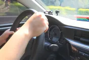 酒駕防制再升級！新車須配備酒精鎖介面　119年上路
