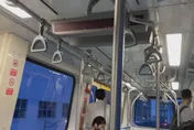 雷雨狂炸！北捷文湖線爆異常　運行停靠受影響