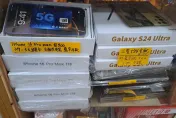 超狂商機！他買金紙驚見「3C紙紮」　網笑翻：陰陽對戰？
