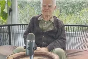 97歲開通Podcast爆紅！阿根廷老翁暢談人生分享長壽秘訣