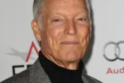 《豪情三劍客》資深男星李察張伯倫病逝　享耆壽90歲