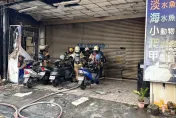 影/台南「水族店惡火」廣告牌狂燃燒爛 　駭人黑煙蔽路