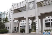 白宮稱陸面臨245%關稅！北京：更暴露美方霸凌脅迫
