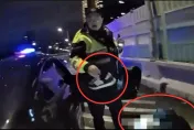 影/2毒蟲心虛半夜臨停建國高架　警盤查搜出毒品逮人送辦