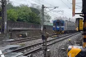 台鐵員林=社頭死傷事故！ 男闖軌遭撞「墜水溝亡」