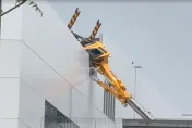 影/台積電回神漲停板！寶山廠卻驚傳吊車砸破大樓外牆