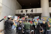 政府超徵稅還要漲菸捐　吸菸族上街頭拒當提款機