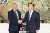 西裝又上陣！黃仁勳轉赴上海拜會　喊「大陸市場很重要」