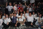藍夜衝北檢！鍾沛君和警察擦身過「突聽2字低語」她震撼反應曝