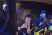 影/台中醉女要睡「咕咕覺」！她街頭對警嬌喊「寶貝」