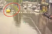 影/基隆恐怖追撞車禍　貨車連撞小黃、3機車
