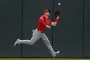 MLB/天使三連敗成國西爐主　楚奧特手感低迷續當1割男