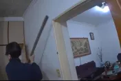 影/9條通男砸爛小黃躲廁所　警強勢破門逮人