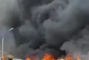 影/停車場淪火海！山西一社區突爆炸釀17傷
