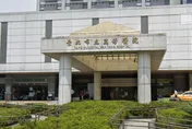 萬芳醫院泌尿醫查病歷搶病患　酸同事：小攝護腺那手術無效
