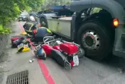 基隆機車捲入貨櫃車　騎士受困卡車底