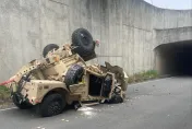 美軍車高速公路上不明原因失控　衝出矮牆墜9公尺釀2傷