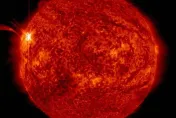 太陽表面爆發X級閃焰　氣象署：無線電通訊干擾恐持續