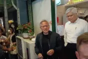 黃仁勳夜宴魏哲家！大讚「美好的夜晚」一出餐廳秒被包圍影片曝