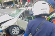 三峽惡駕駛遭起底違規慣犯　交通部：換照時無違規未結案件